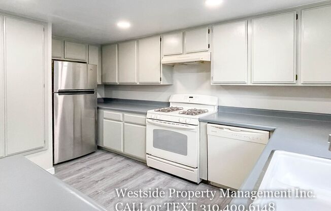 3739 S CENTINELA AVE