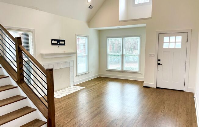 Welcome to this beautifully renovated 3-bedroom, 2.5-bathroom home in Atlanta, GA.