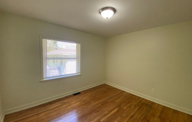 Green Street 525