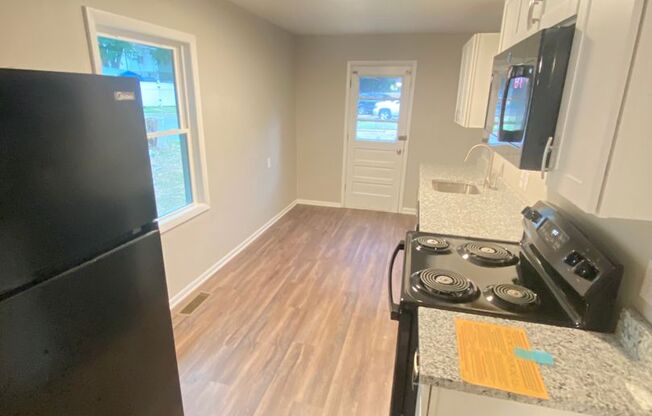 3bd/1ba House Renovated In 2021 near Hwy 21 & Hwy 70