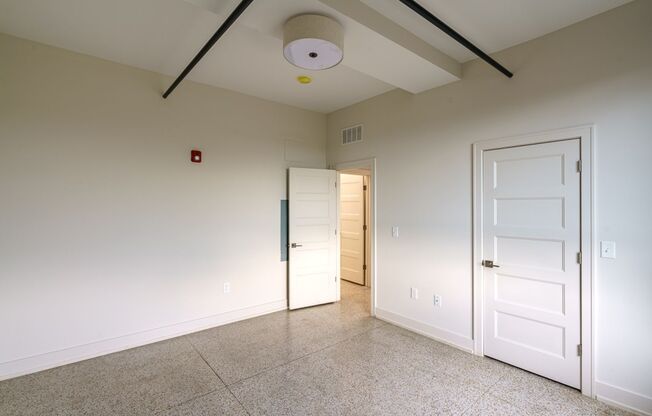 2 beds, 2 baths, $2,334, Unit 875 Michigan Ave Apt. 401