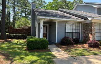 2/2 Condo