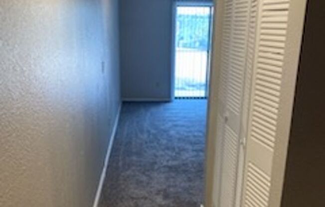 Studio, 1 bath, 520 sqft, $560, Unit 2604-106