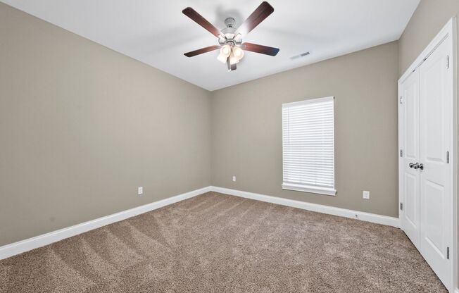 1 bed, 1 bath, 798 sqft, $900, Unit 233