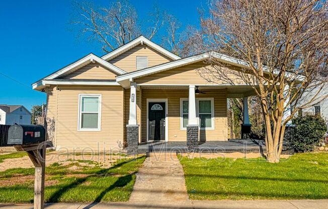 538 PERRY AVE