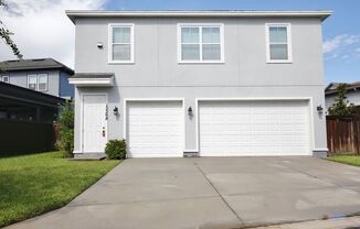 *Unfurnished* Beautiful 1/1 Spacious Garage Apartment in the Exclusive Laureate Park - Orlando!