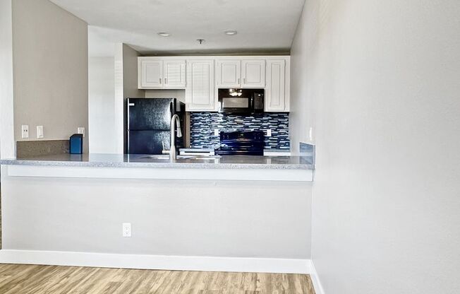 2 beds, 1.5 baths, $2,488, Unit 02-310