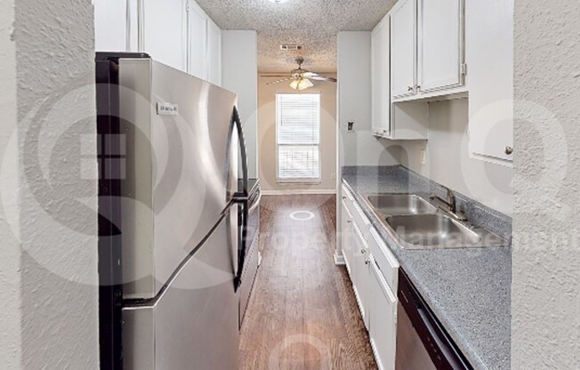 1 bed, 1 bath, 564 sqft, $849, Unit 323