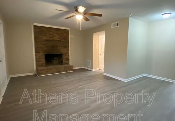 187 SHOEMAKER CT