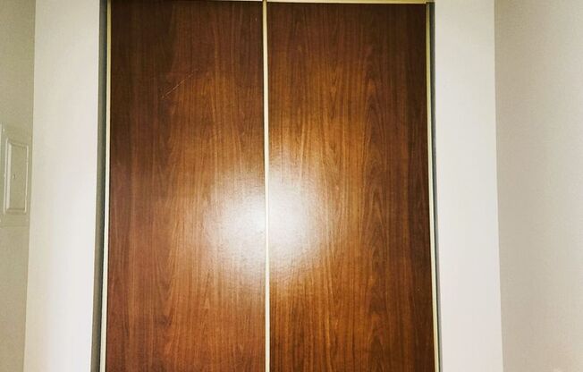 Studio, 1 bath, 440 sqft, $975, Unit 224