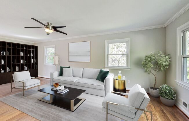 Updated BEAUTIFUL Kensington Home, METRO & Commuter Routes!