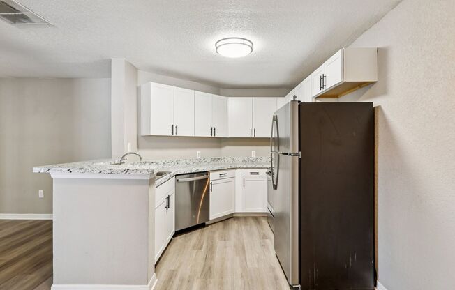 3 beds, 2 baths, 1,198 sqft, $2,285, Unit 16-204