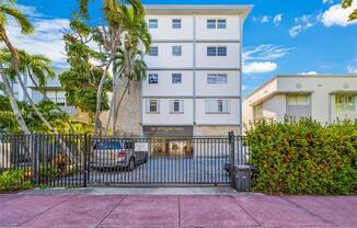 910 JEFFERSON AVE