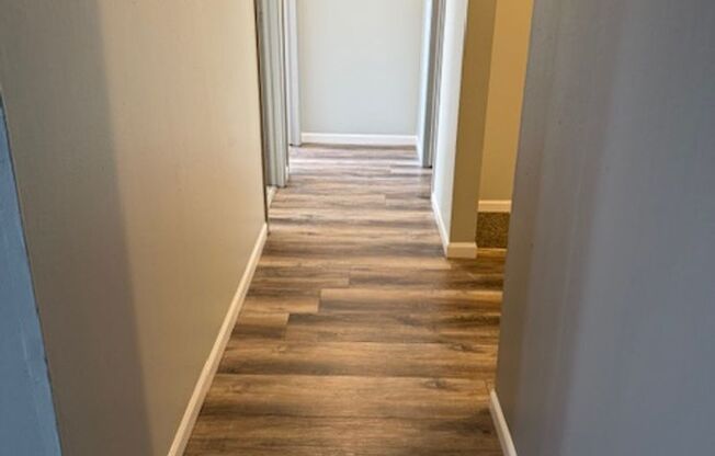 2 beds, 1.5 baths, 1,100 sqft, $1,395, Unit 802-117