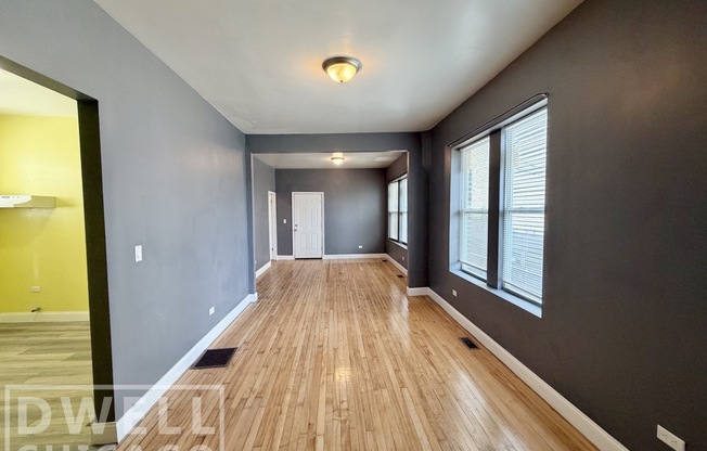731 N CHRISTIANA