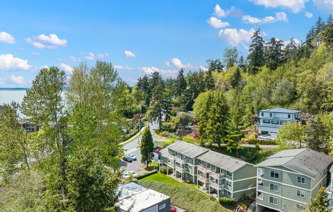 Bayshore Vista Apartments