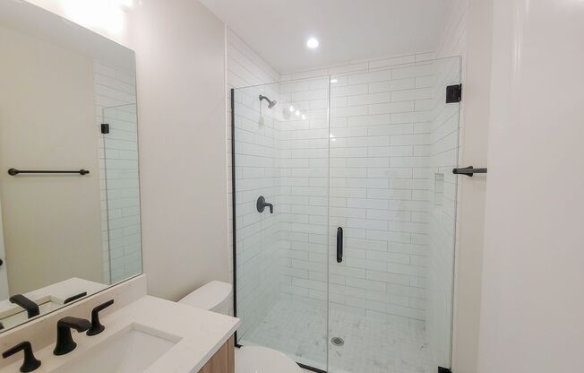 Studio, 1 bath, 330 sqft, $2,195, Unit 2237.5-1E