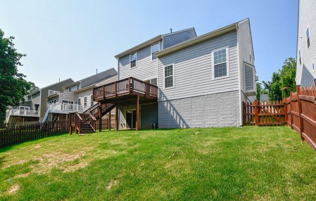 LARGE RENTAL HOME IN CITY OF FREDERICKSBURG