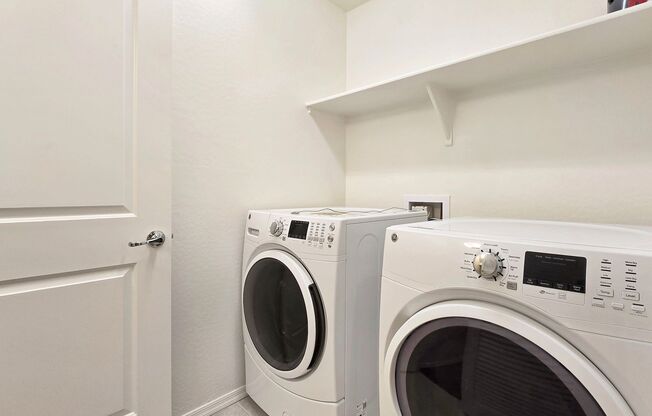 2 beds, 2.5 baths, $1,795, Unit # 1067