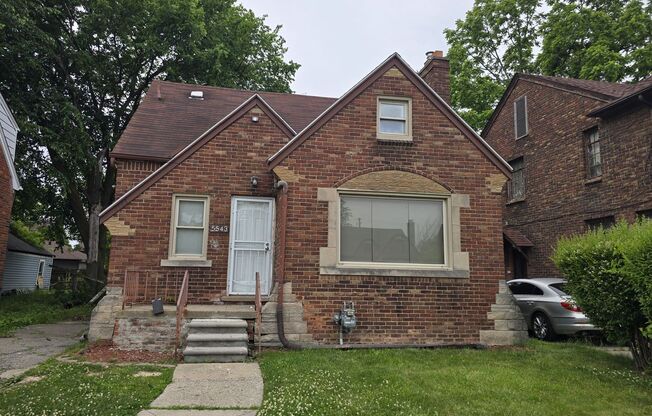 5543 Haverhill 3 bed/1 bath with breakfast nook and nice kitchen located in Morningside