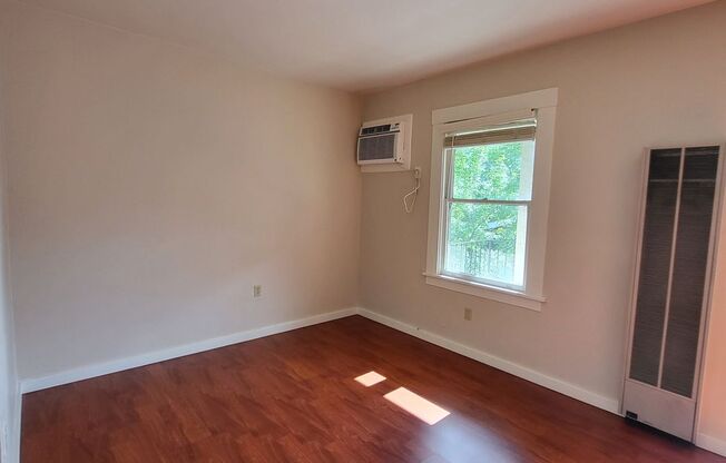 1 bed, 1 bath, 500 sqft, $1,400, Unit 4500-2