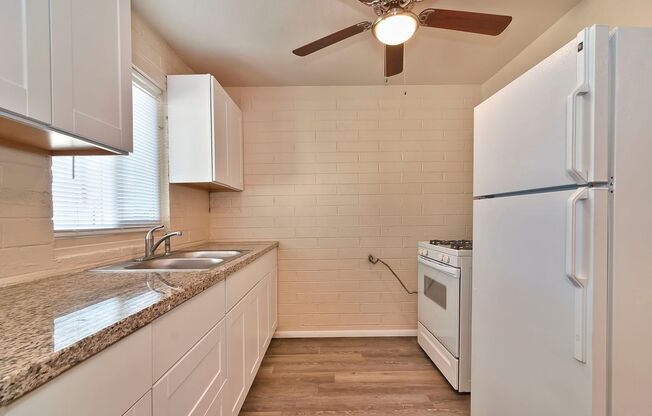 Cozy 1 bedroom 1 bath apartment.