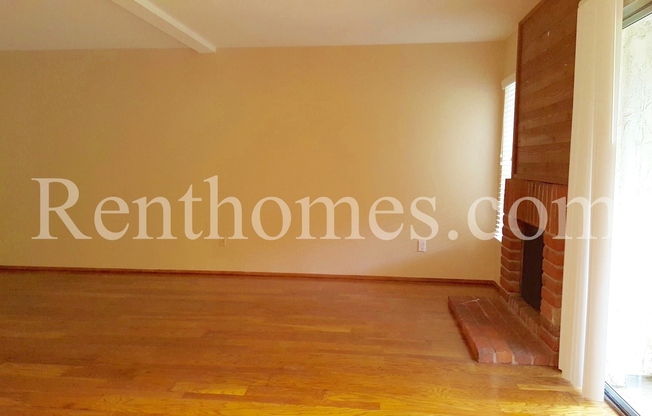 Scripps Ranch, 9725 Caminito Doha- Easy Freeway Access, Close to Shopping!
