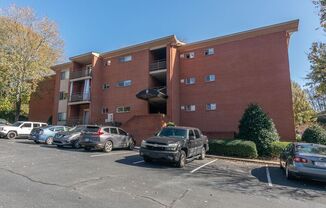 250 Little St. Apt. 202B