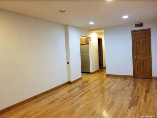 3 beds, 2 baths, 1,000 sqft, $2,750, Unit 2FL