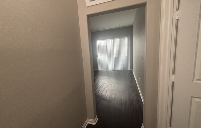 6925 KITTYHAWK