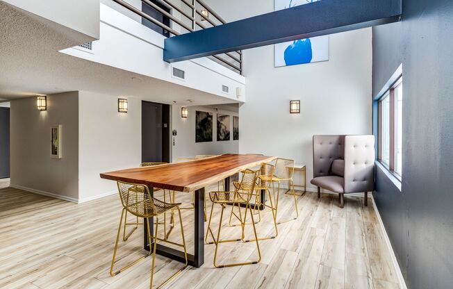 1 bed, 1 bath, 890 sqft, $1,600, Unit 126