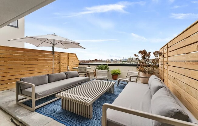 1 bed, 1 bath, $3,200, Unit 5-C