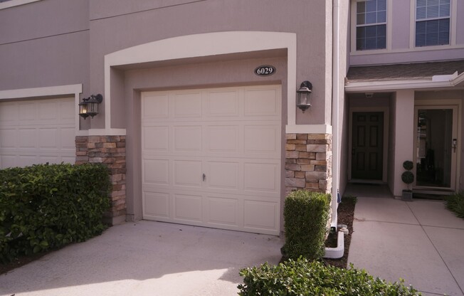 Beautiful 2-bedroom, 2.5-bathroom townhome available for rent in the Villages of Bartram Springs.