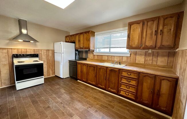 3 Bed / 2 Bath Custom Pioche House