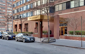 330 E 75 ST