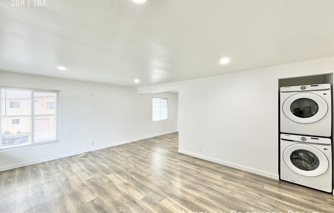 4132 W 118 ST