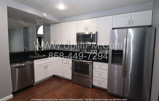 Large 3 Bedroom, 2 Bathroom Condo in Escondido