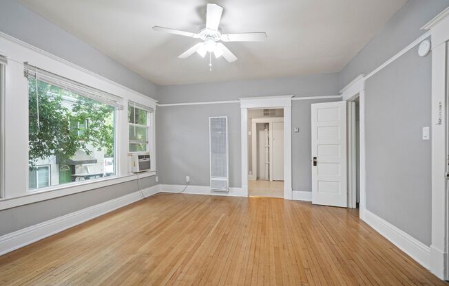 1121 AND 1129 MAGNOLIA AVE