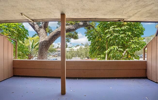 1 bed, 1 bath, 750 sqft, $2,560, Unit 12