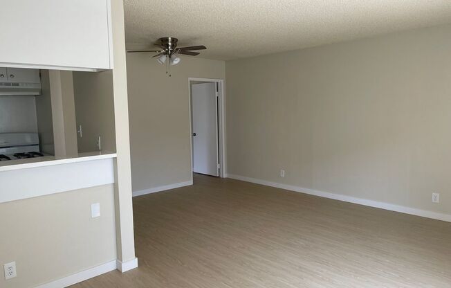 1 bed, 1 bath, 700 sqft, $1,695