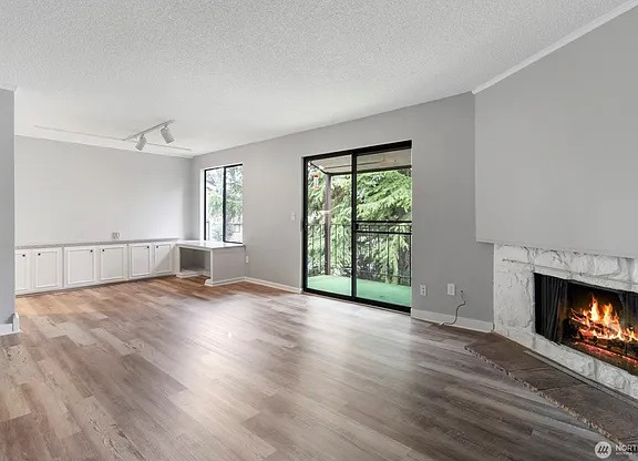 23511 102 AVE SE