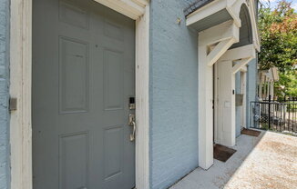 1 bed, 1 bath, 585 sqft, $1,300, Unit 1