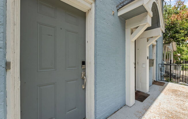 1 bed, 1 bath, 585 sqft, $1,300, Unit 1