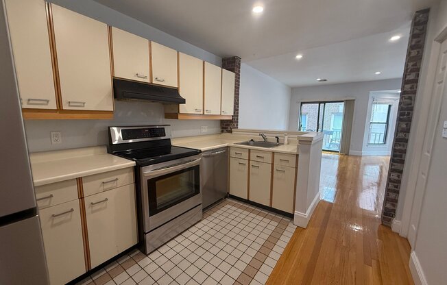 40 WORCESTER SQ