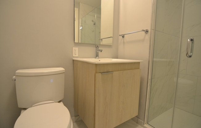 3 beds, 2 baths, 1,263 sqft, $6,850, Unit 829