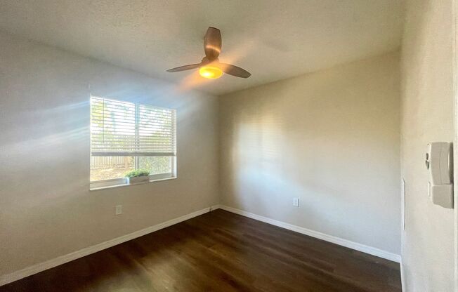 2 beds, 1 bath, 750 sqft, $1,399, Unit 9