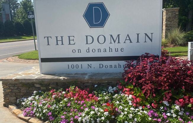 1001 N Donahue Dr