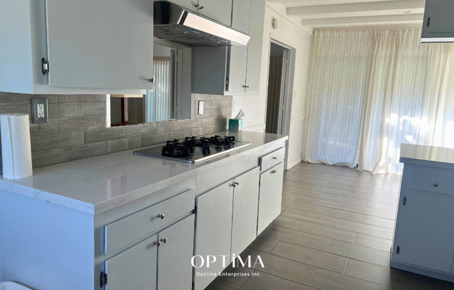 Beautiful Single-Family Home with Modern Comforts