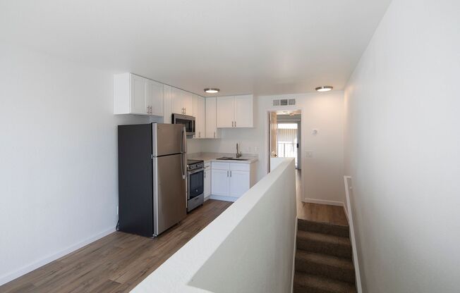 1 bed, 1 bath, 450 sqft, $2,300, Unit 506