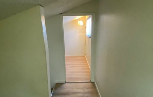 2 beds, 2 baths, $1,495, Unit UNIT 19